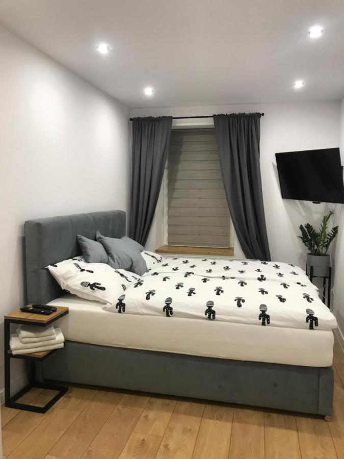 Apartament Przy Promenadzie يلينيا غورا المظهر الخارجي الصورة